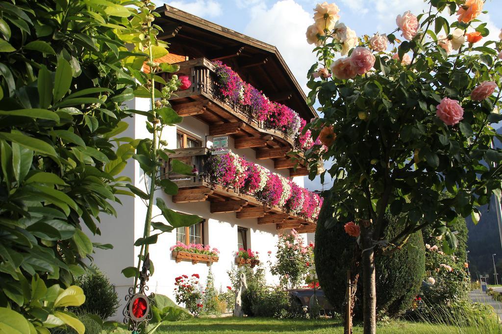 Appartements Gaestehaus Schrott Oetz Dış mekan fotoğraf