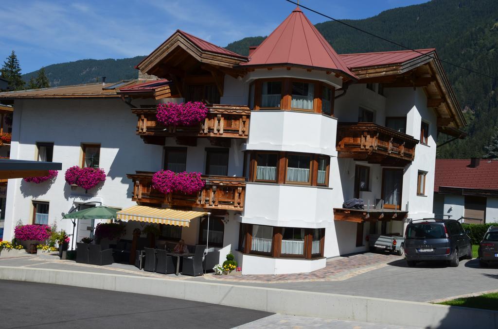 Appartements Gaestehaus Schrott Oetz Dış mekan fotoğraf